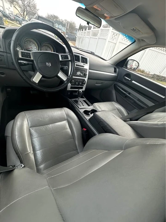 2008 Dodge Charger 6th Gen - Image 5 of 7