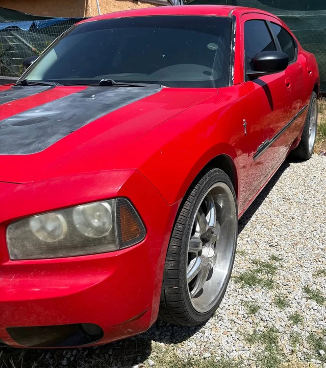 2008 Dodge Charger 6th Gen - Image 2 of 9