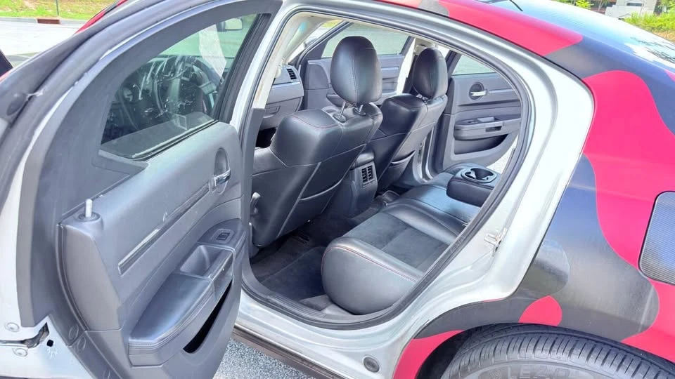 2008 Dodge Charger 6th Gen - Image 15 of 19