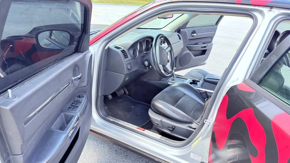 2008 Dodge Charger 6th Gen - Image 17 of 20