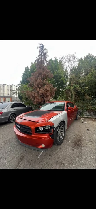 2008 Dodge Charger 6th Gen - Image 2 of 11