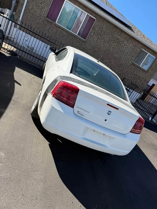 2008 Dodge Charger 6th Gen - Image 2 of 5