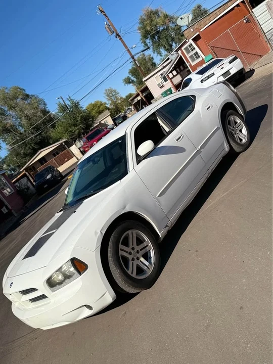 2008 Dodge Charger 6th Gen - Image 5 of 5