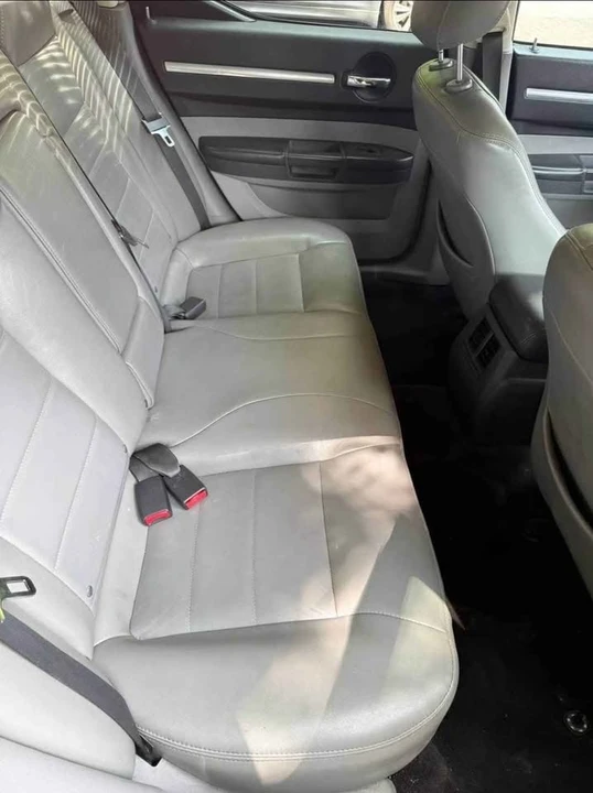 2008 Dodge Charger 6th Gen - Image 9 of 12