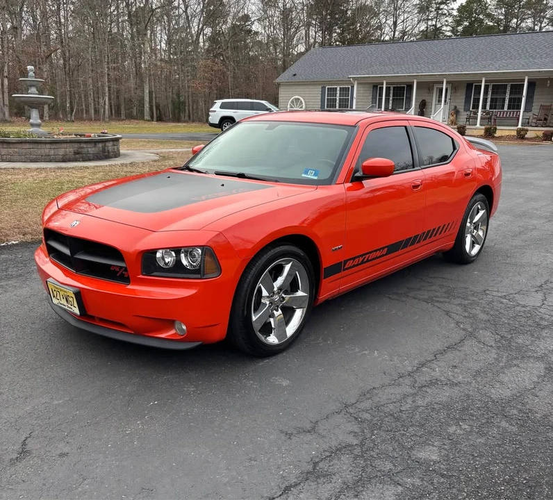 2008 Dodge Charger 6th Gen - Image 3 of 11