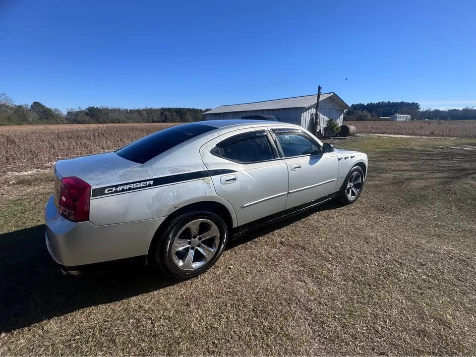 2008 Dodge Charger 6th Gen - Image 2 of 7