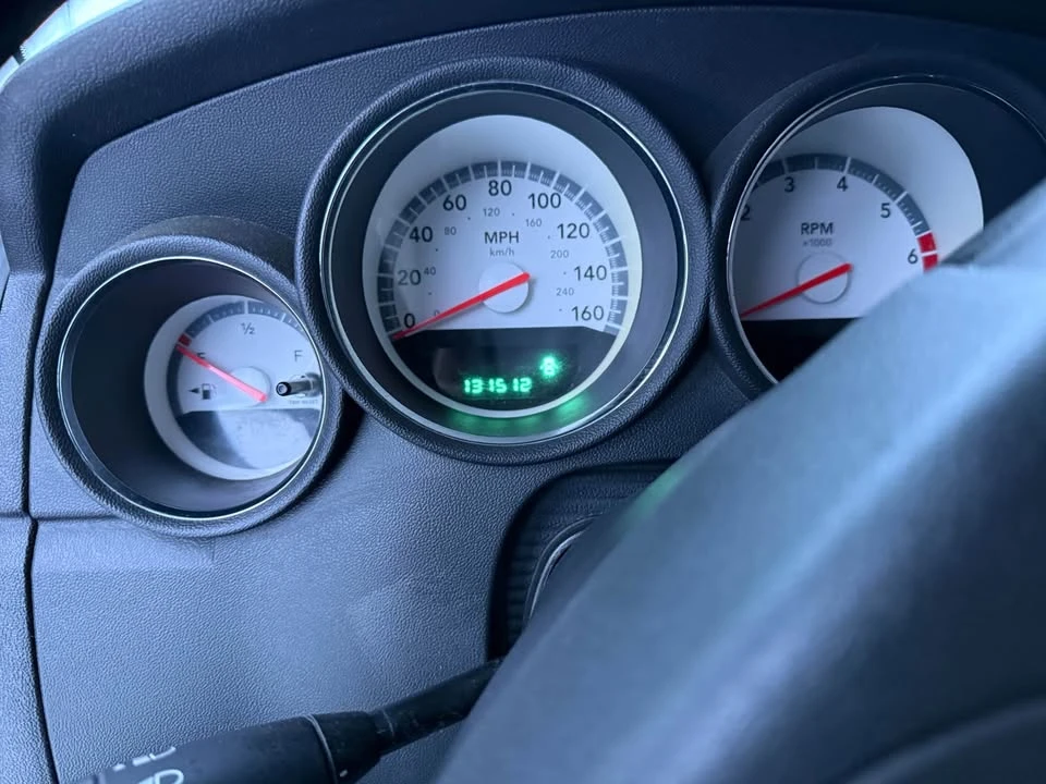2008 Dodge Charger 6th Gen - Image 4 of 5