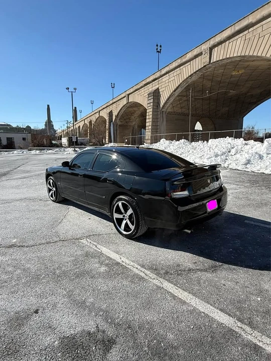 2008 Dodge Charger 6th Gen - Image 5 of 10
