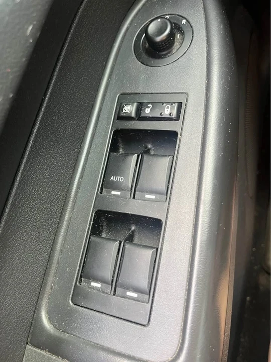 2008 Dodge Charger 6th Gen - Image 15 of 20