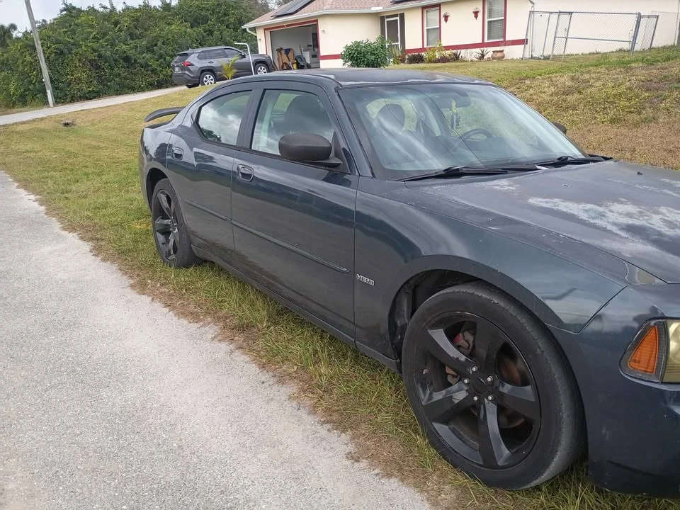 2008 Dodge Charger 6th Gen - Image 2 of 6