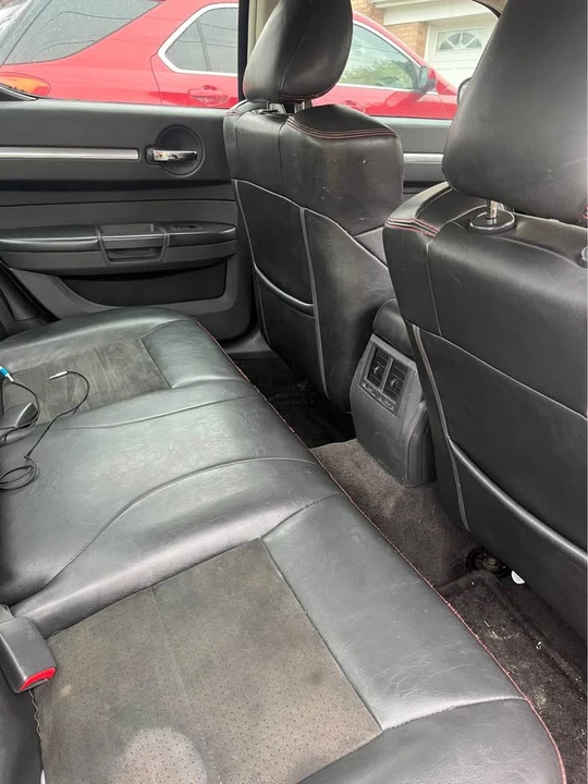 2008 Dodge Charger 6th Gen - Image 13 of 18