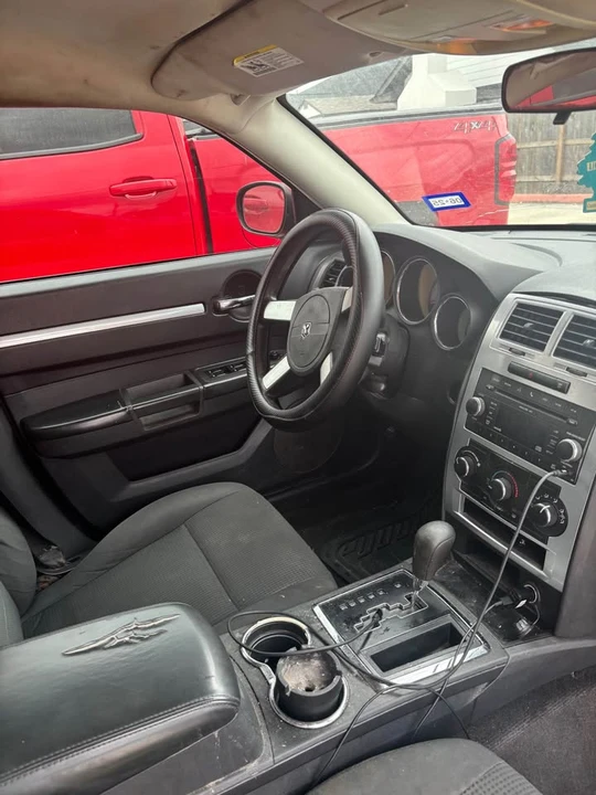 2008 Dodge Charger 6th Gen - Image 8 of 10