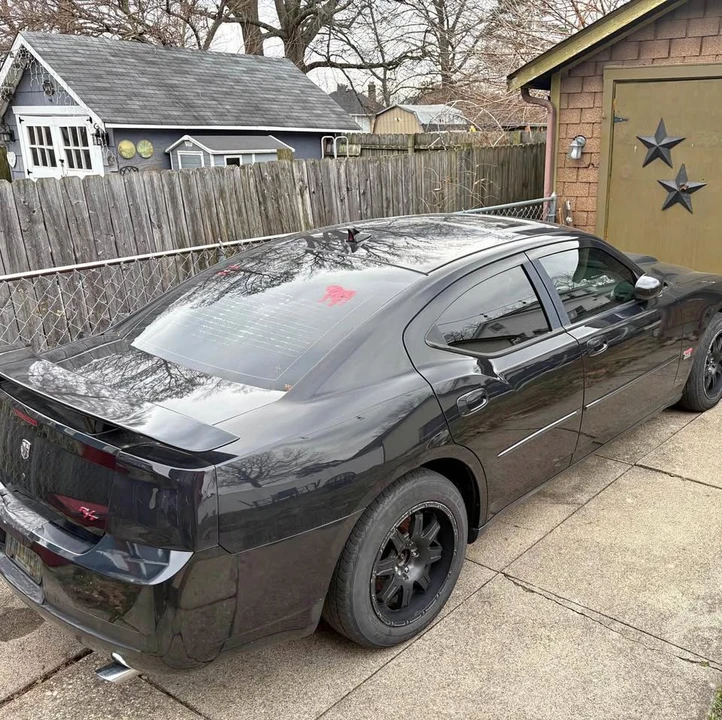 2008 Dodge Charger 6th Gen - Image 2 of 11
