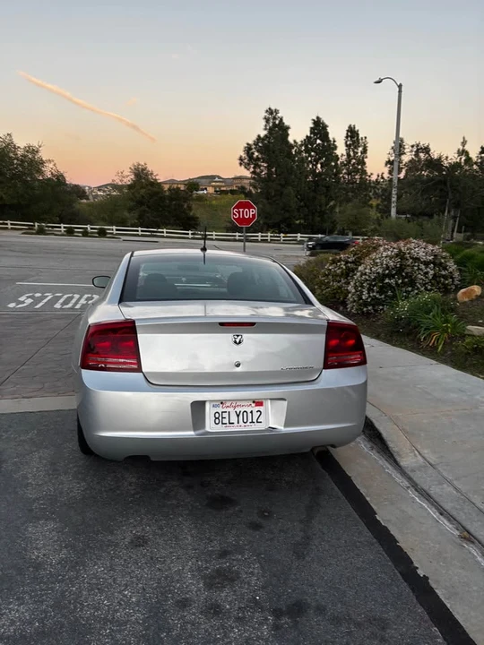 2008 Dodge Charger 6th Gen - Image 2 of 9