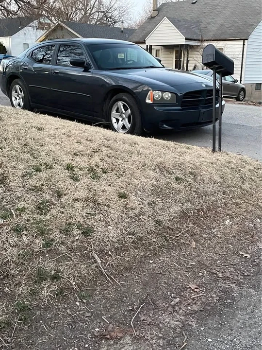 2008 Dodge Charger 6th Gen - Image 3 of 7
