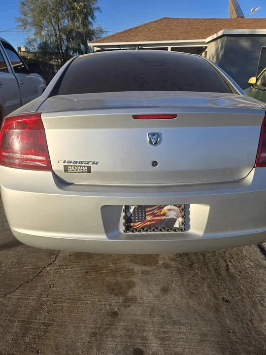 2008 Dodge Charger 6th Gen - Image 4 of 5