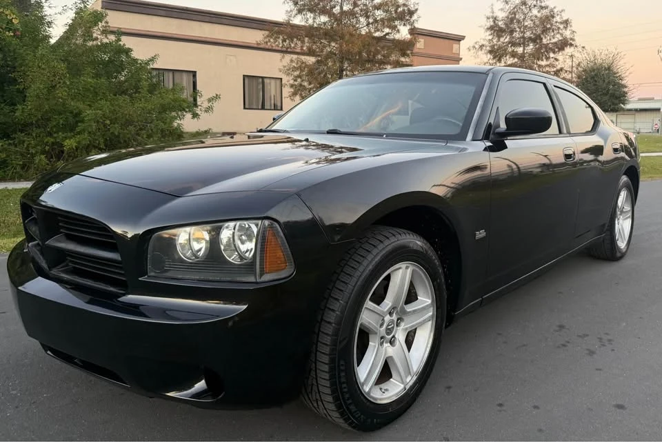 2008 Dodge Charger 6th Gen - Image 13 of 14