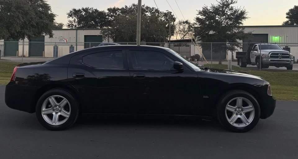 2008 Dodge Charger 6th Gen - Image 9 of 14