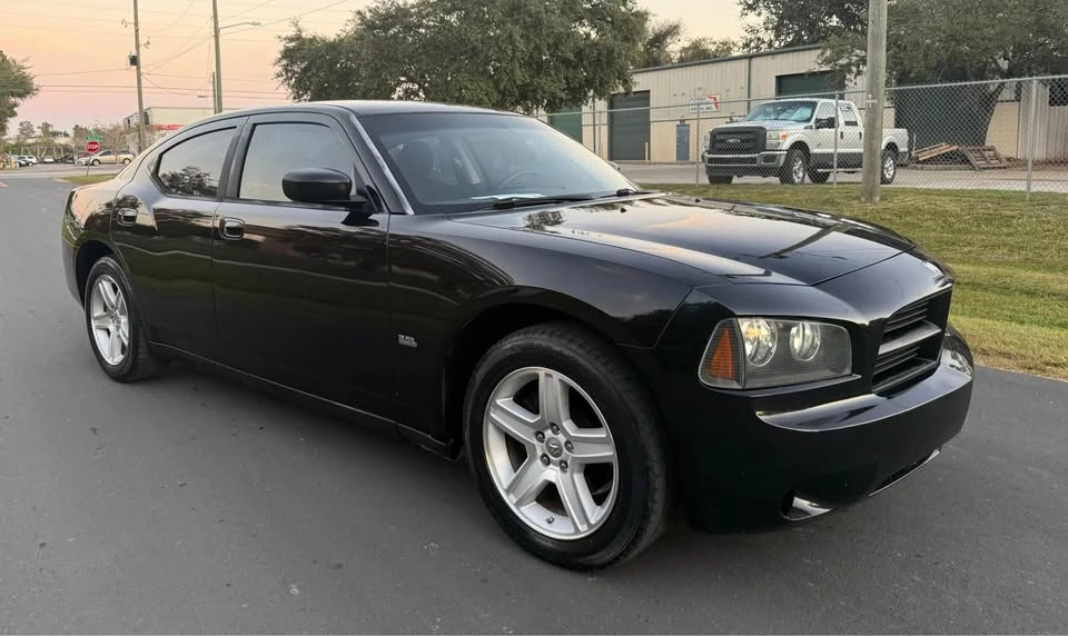 2008 Dodge Charger 6th Gen - Image 12 of 14