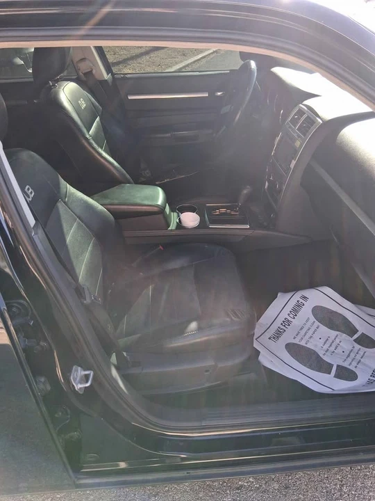 2008 Dodge Charger 6th Gen - Image 11 of 15
