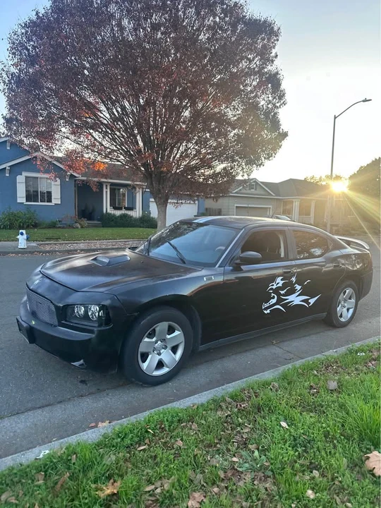 2008 Dodge Charger 6th Gen - Image 2 of 7
