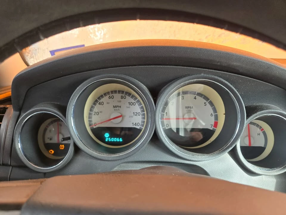 2008 Dodge Charger 6th Gen - Image 14 of 19