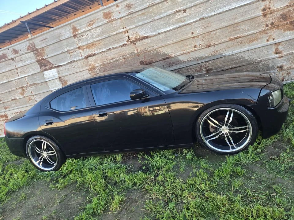 2008 Dodge Charger 6th Gen - Image 2 of 7