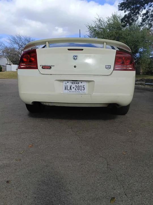 2008 Dodge Charger 6th Gen - Image 4 of 20