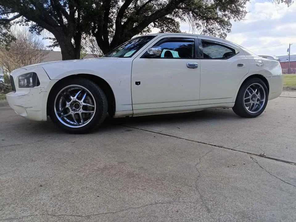 2008 Dodge Charger 6th Gen - Image 2 of 20