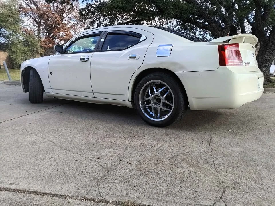 2008 Dodge Charger 6th Gen - Image 3 of 20