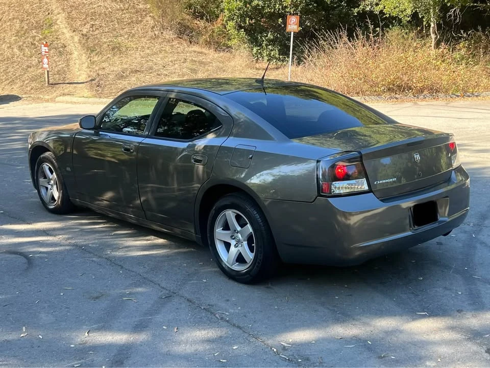 2008 Dodge Charger 6th Gen - Image 13 of 16