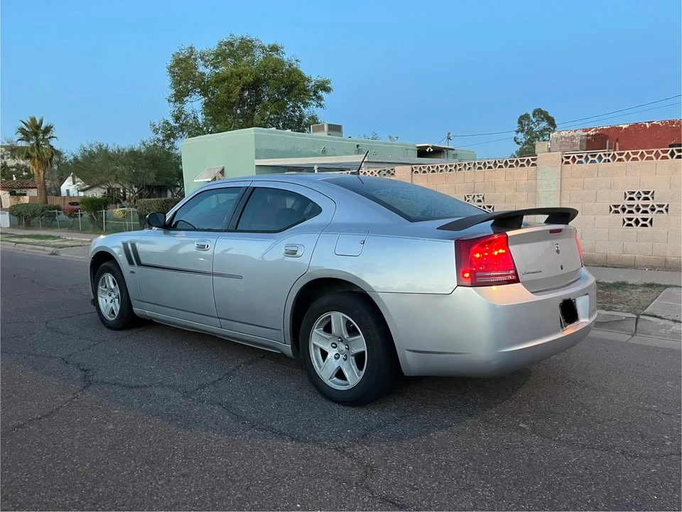 2008 Dodge Charger 6th Gen - Image 3 of 5