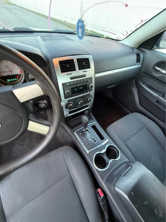 2008 Dodge Charger 7th Gen - Image 14 of 15