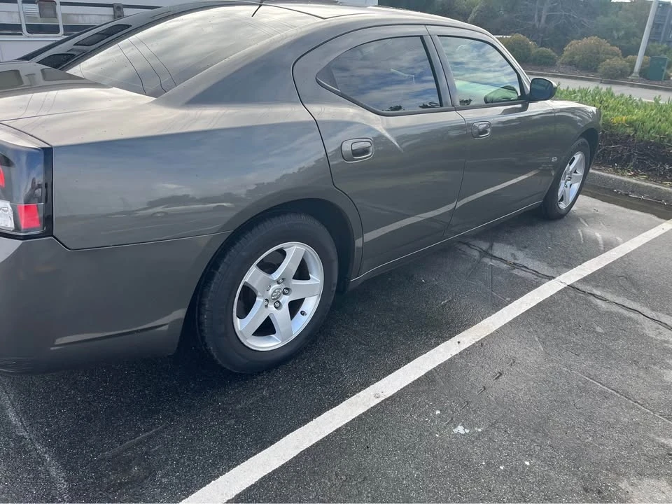 2008 Dodge Charger 6th Gen - Image 3 of 11