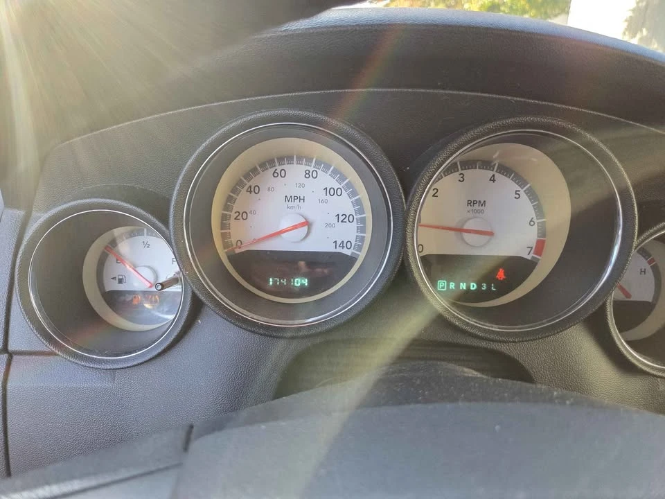 2008 Dodge Charger 6th Gen - Image 8 of 10