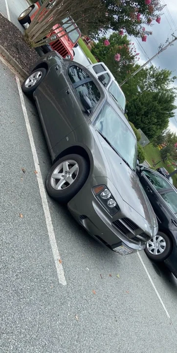 2008 Dodge Charger 6th Gen - Image 2 of 3