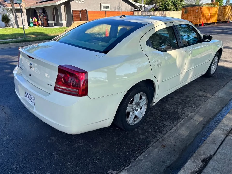 2008 Dodge Charger 6th Gen - Image 2 of 11