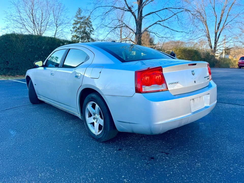2008 Dodge Charger 6th Gen - Image 2 of 9