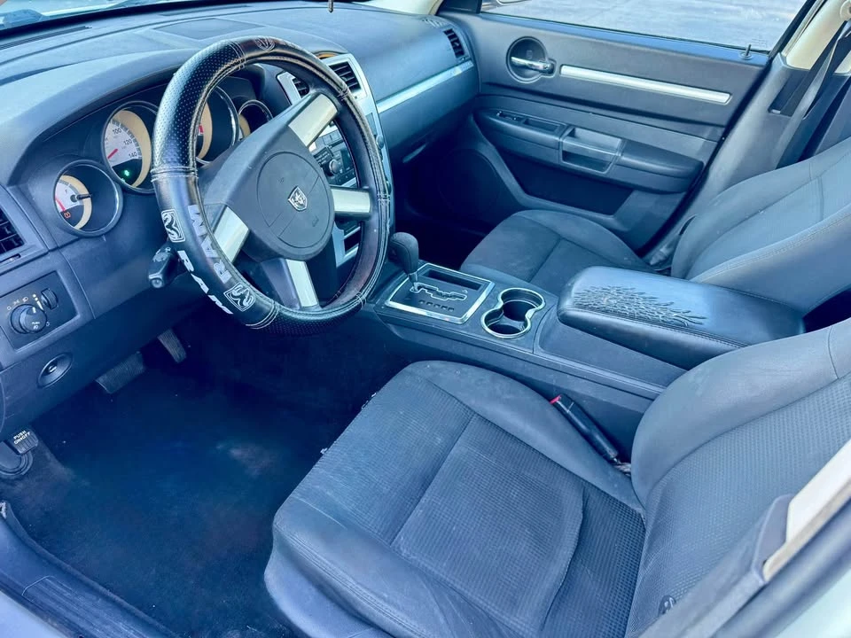 2008 Dodge Charger 6th Gen - Image 5 of 9