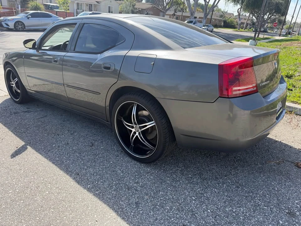 2008 Dodge Charger 6th Gen - Image 3 of 8
