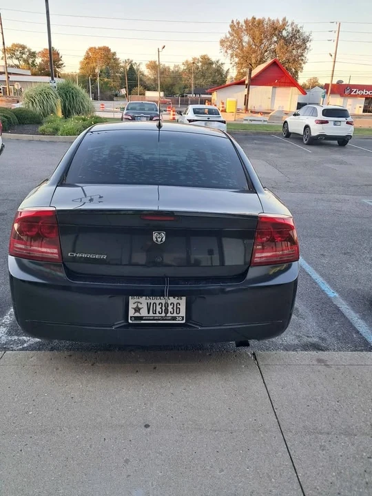 2008 Dodge Charger 6th Gen - Image 4 of 8