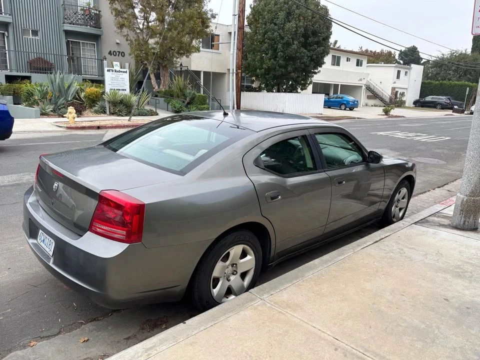 2008 Dodge Charger 6th Gen - Image 3 of 8