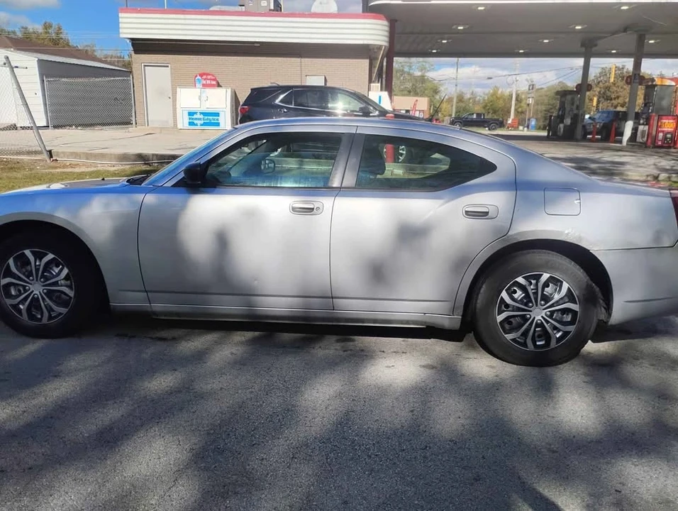 2008 Dodge Charger 6th Gen - Image 2 of 2