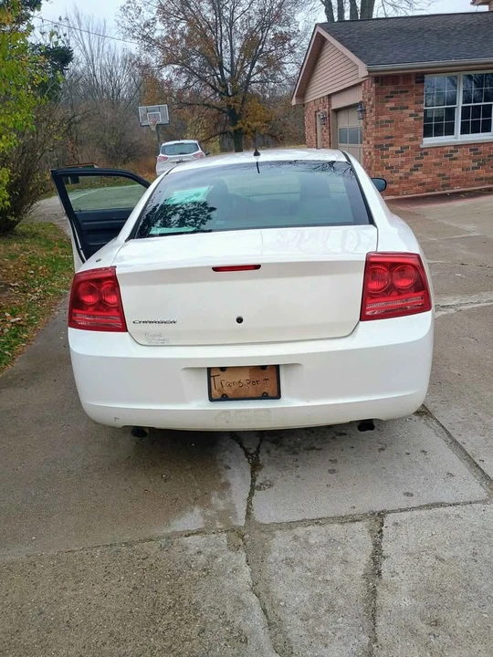 2008 Dodge Charger 6th Gen - Image 5 of 7