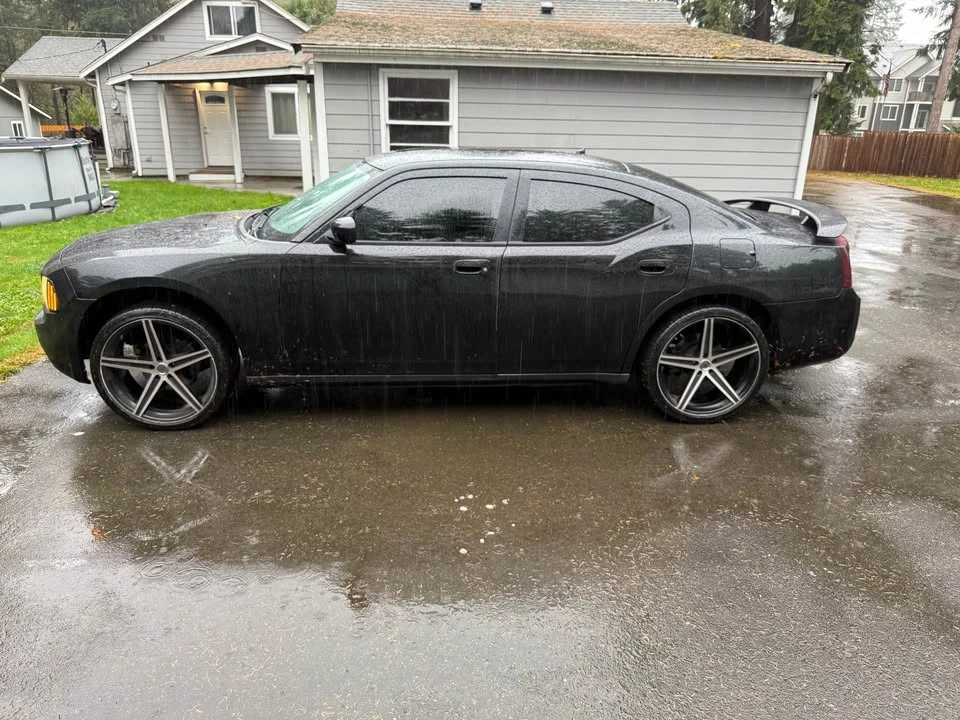 2008 Dodge Charger 6th Gen - Image 2 of 6