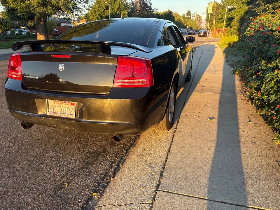 2008 Dodge Charger 6th Gen - Image 2 of 12