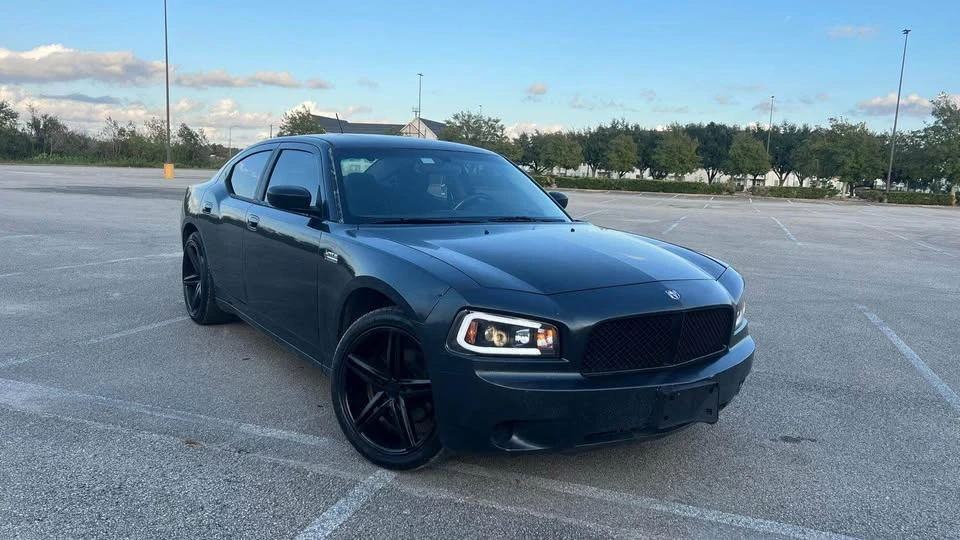2008 Dodge Charger 6th Gen - Image 8 of 13