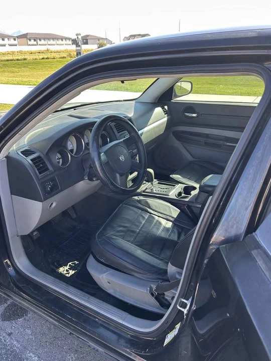 2008 Dodge Charger 6th Gen - Image 9 of 10