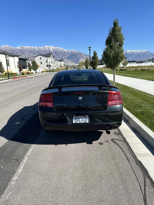 2008 Dodge Charger 6th Gen - Image 4 of 10