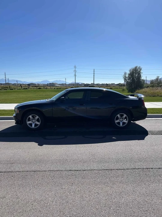 2008 Dodge Charger 6th Gen - Image 3 of 10